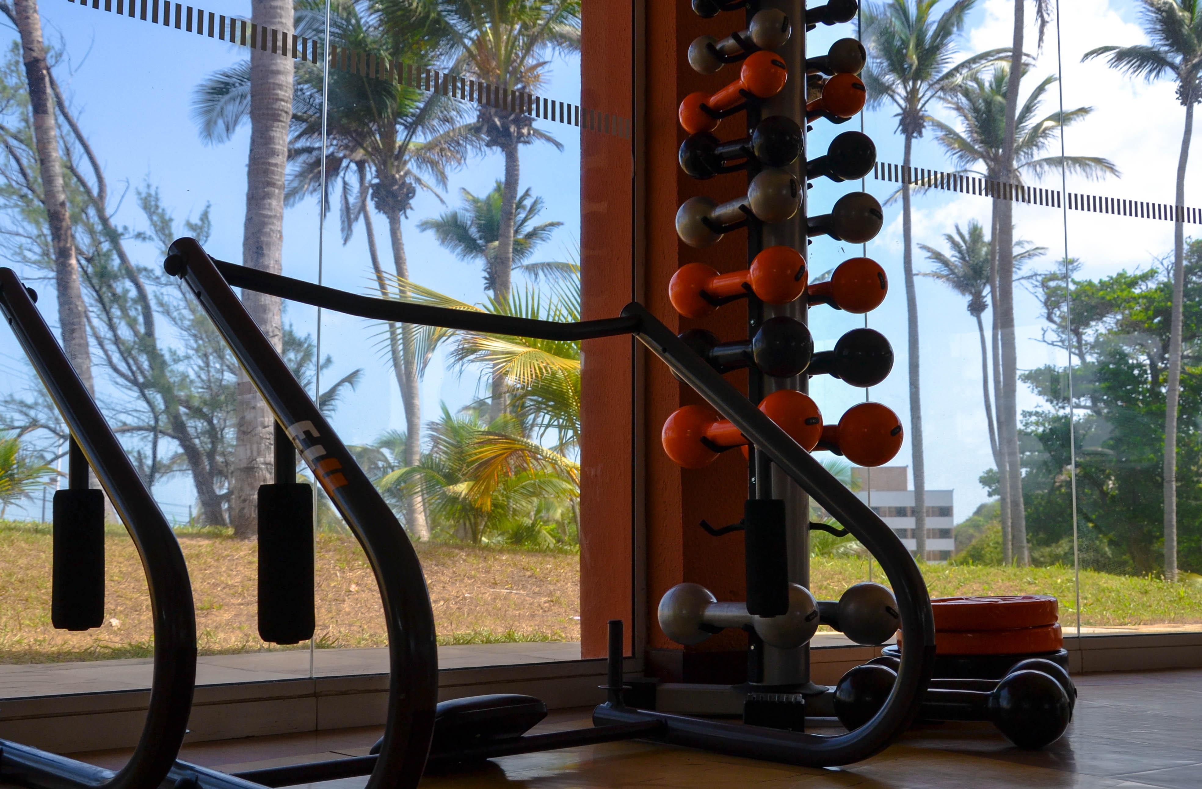 Blue Tree Towers Sao Luis Hotel Buitenkant foto Dumbbells on a rack